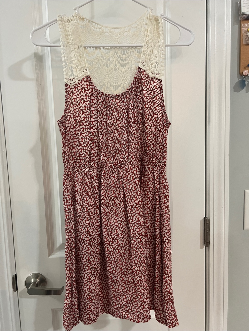 Sleeveless Crochet-Yoke Mini Dress in Red and Cream